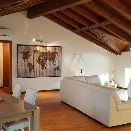 Affittacamere Donizetti Royal 3*